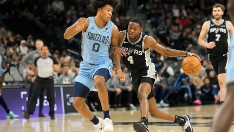 周五313NBA：独行侠对阵开拓者专家质合分析推荐